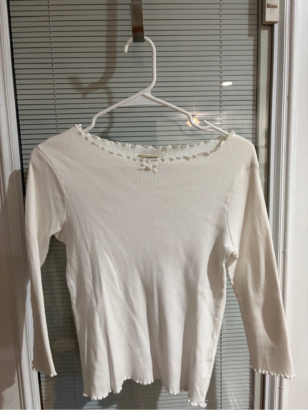 St. John's Bay Cream Long Sleeve Ribbed Top